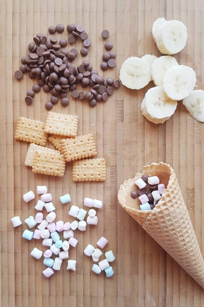 fill smores cones