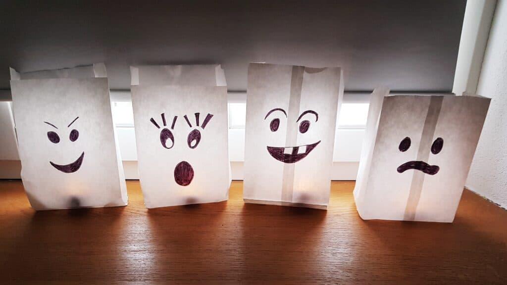 flame-free Halloween craft