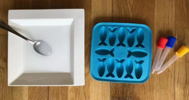 Baking Soda Ice Cubes Materials