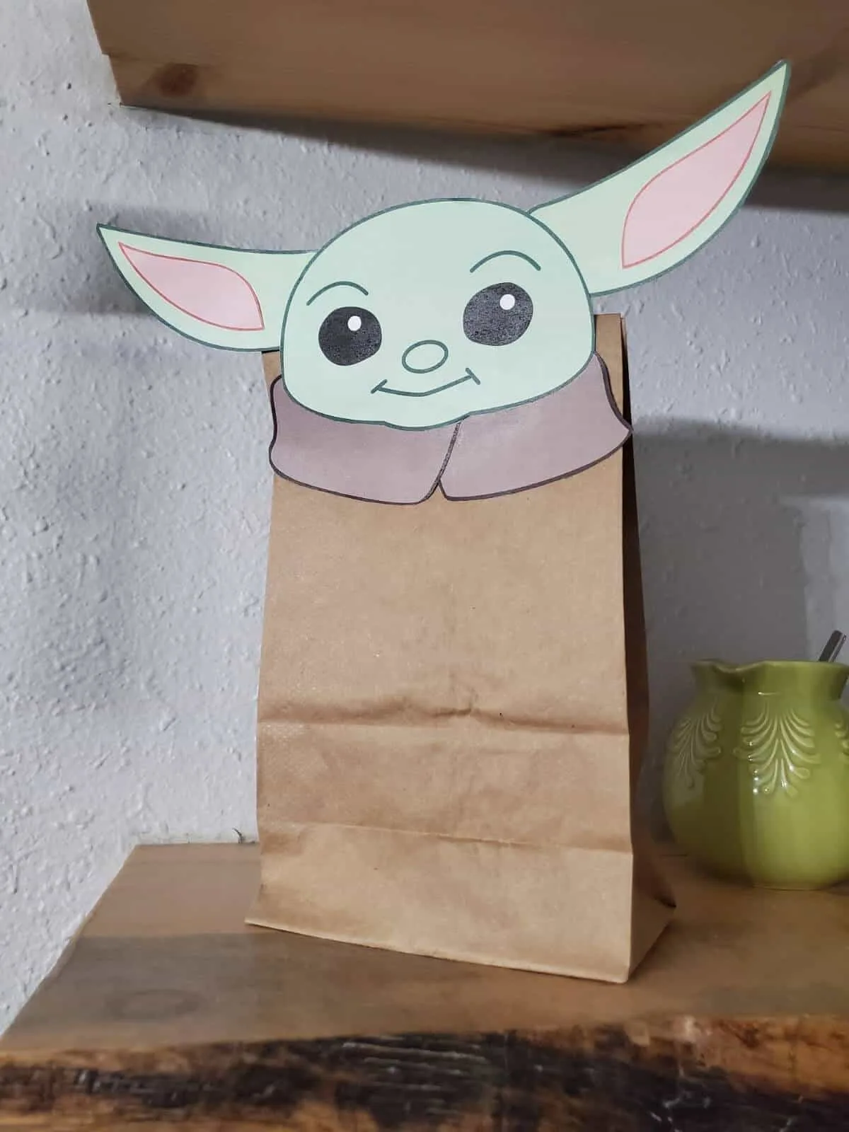 DIY Baby Yoda Goodie Bag