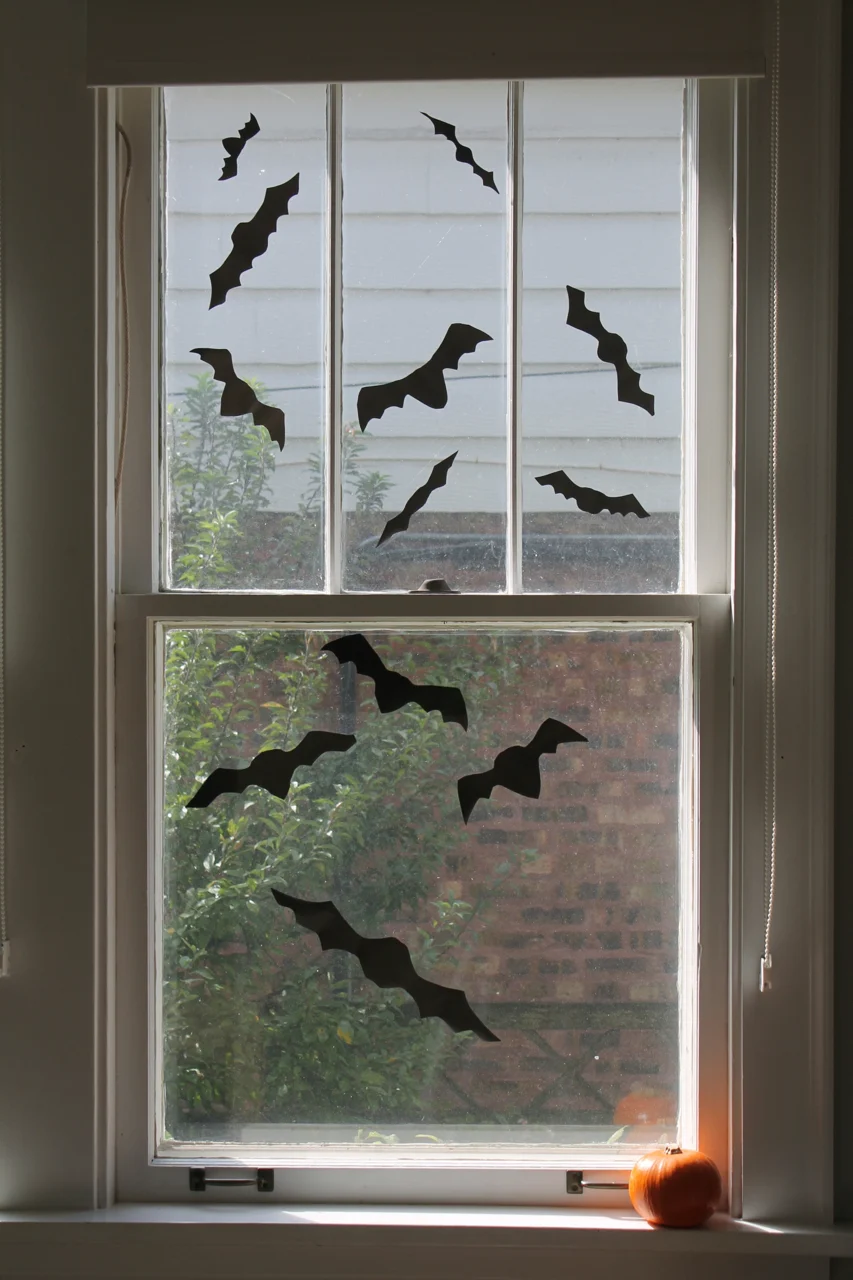 bat window decoration